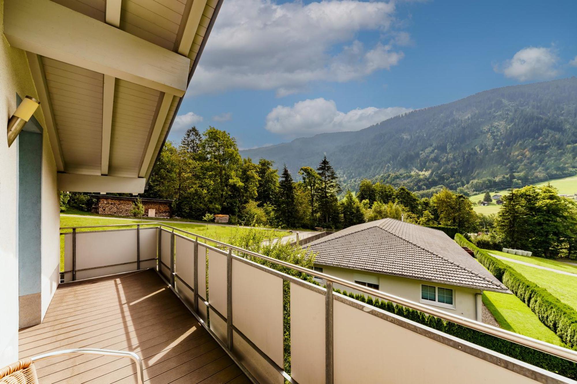 Appartamento Haus Roecken Dalaas Esterno foto