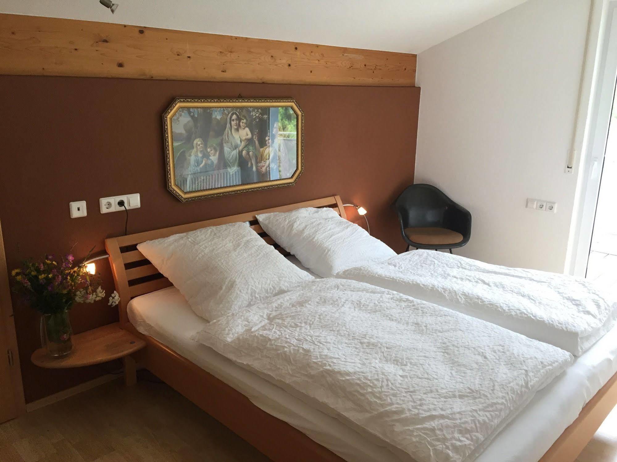 Appartamento Haus Roecken Dalaas Esterno foto