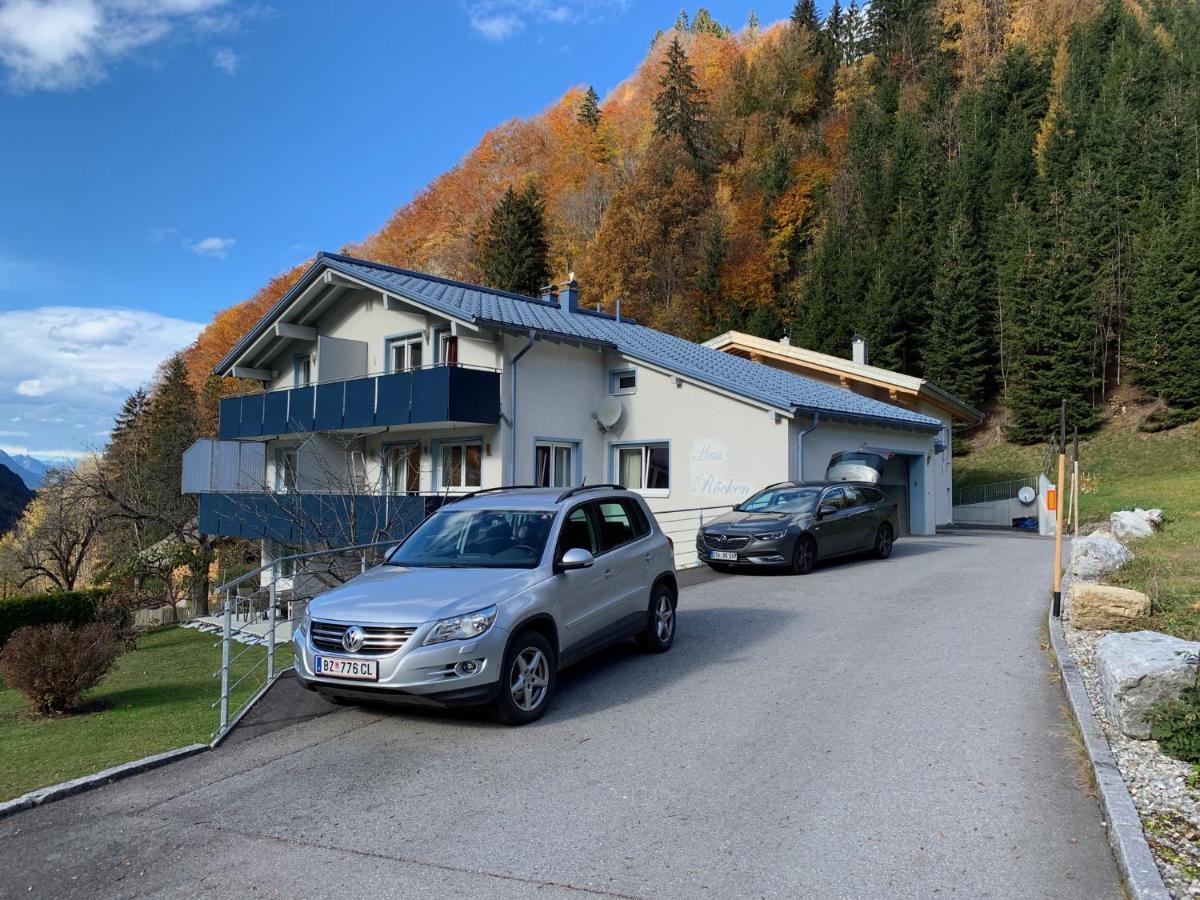 Appartamento Haus Roecken Dalaas Esterno foto